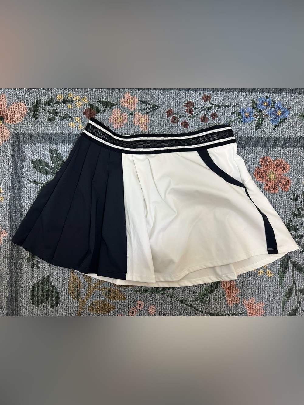 FP Movement by Free People Round Robin Color Block Pleated Athletic Skort M